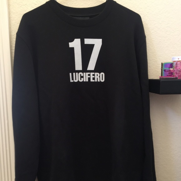 Givenchy Lucifero 17 long sleeve - Picture 1 of 5